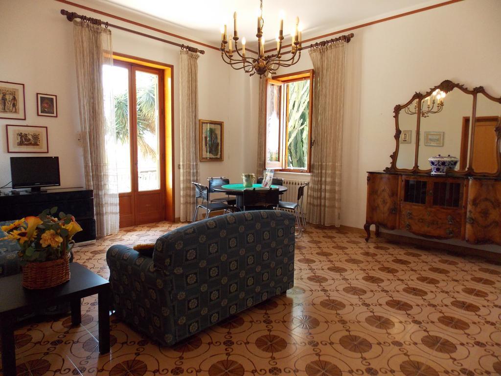 Holiday Home Mediterraneo Marsala Pokoj fotografie